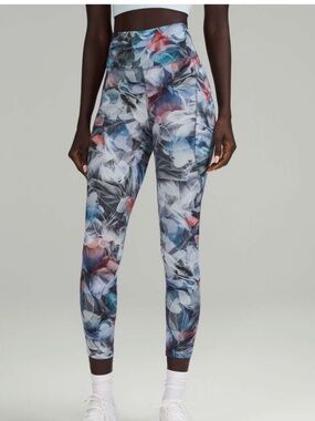 Lululemon Fast and Free High-Rise Tight 25” Pockets Luminescent Floral SZ10
